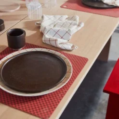 OYOY Living Design Assiettes Plates Assiette à Dîner Marron 100% Porcelaine Ø26cm -Assiettes Soldes Magasin assiette a diner marron 100 porcelaine oe26cm 4