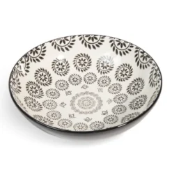 Maisons Du Monde Vaisselle De Noël Assiette Creuse En Grès Noir/blanc D 20 Cm - Lot De 4 -Assiettes Soldes Magasin assiette creuse en gres noir blanc d 20 cm 1000 10 30 154149 2
