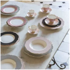 Mathilde M Assiettes Plates Assiette Plate Rose D27,5cm -Assiettes Soldes Magasin assiette plate rose d27 5cm 2