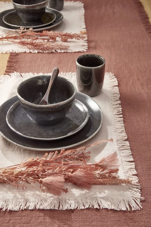 Assiettes Soldes Magasin -Assiettes Soldes Magasin service de table 16 pieces en ceramique noir 1